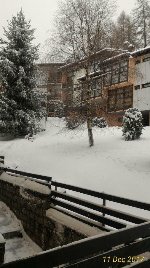 Centrale Vicino Cabinovia Magnolta E Piscina Aprica Exterior foto