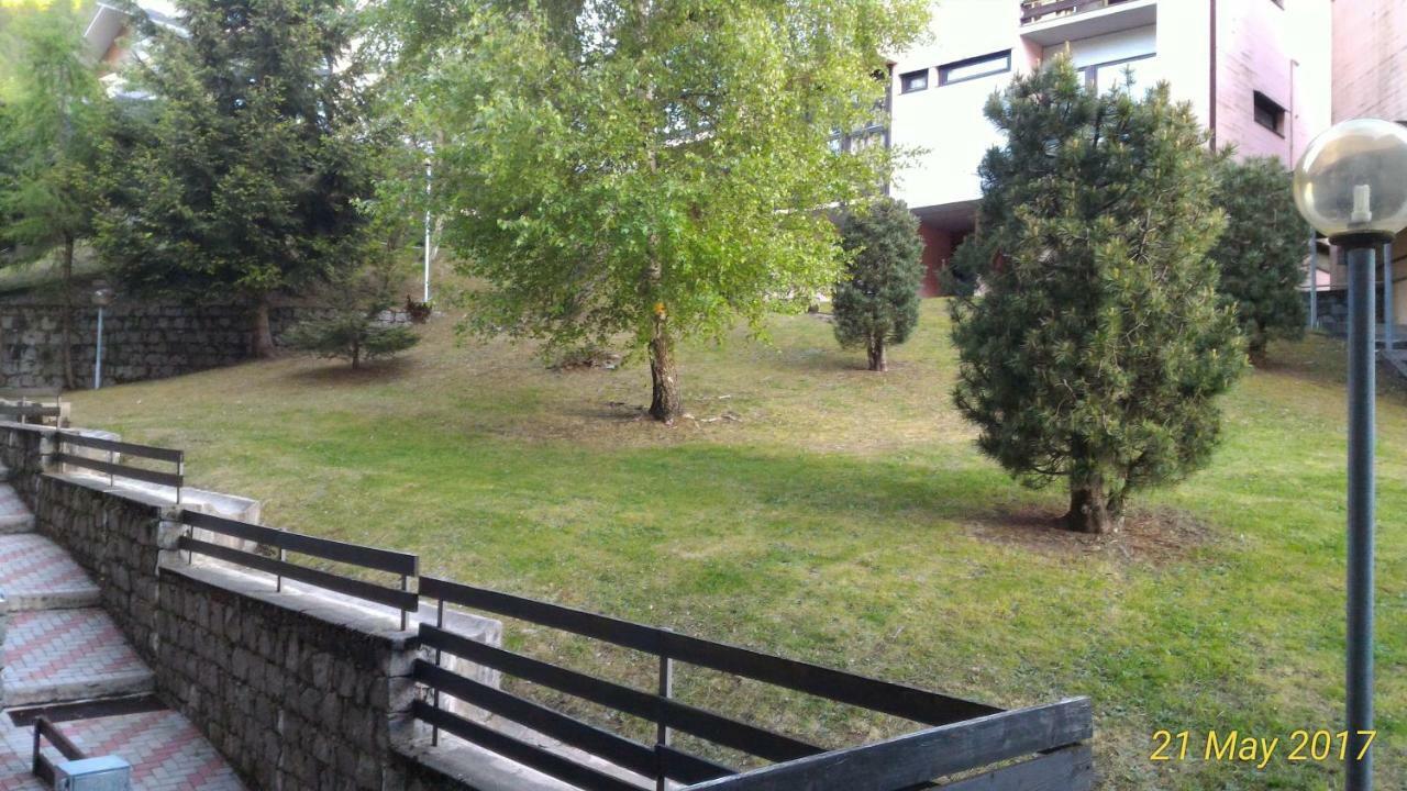 Centrale Vicino Cabinovia Magnolta E Piscina Aprica Exterior foto
